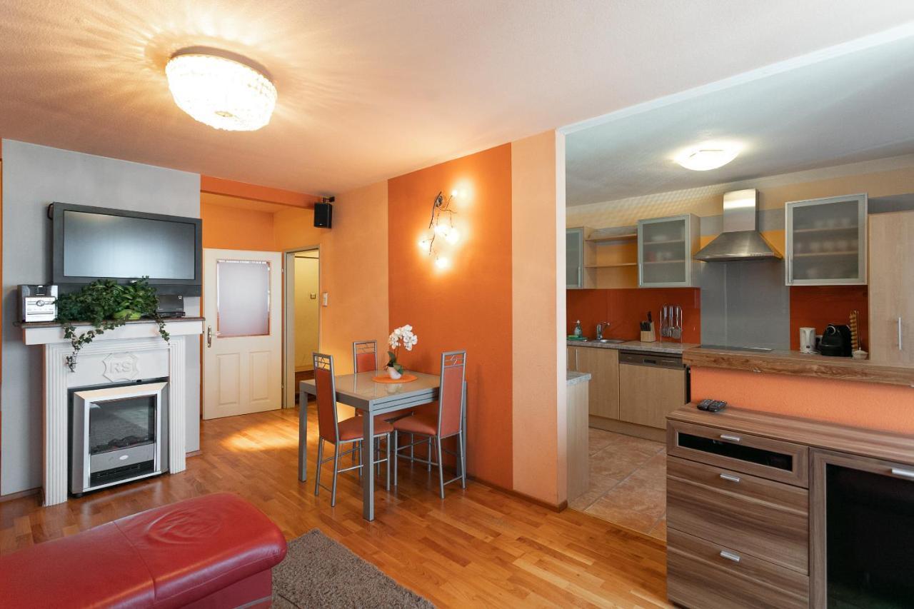 Zentrales Apartment In U-Bahn Naehe & Hauptbahnhof Вена Экстерьер фото
